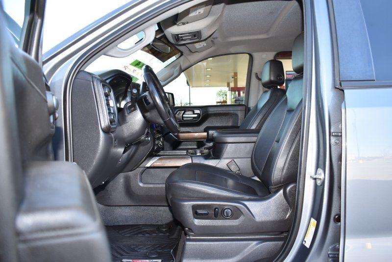 Chevrolet Silverado 1500 4WD Crew Cab 147" RST 2021