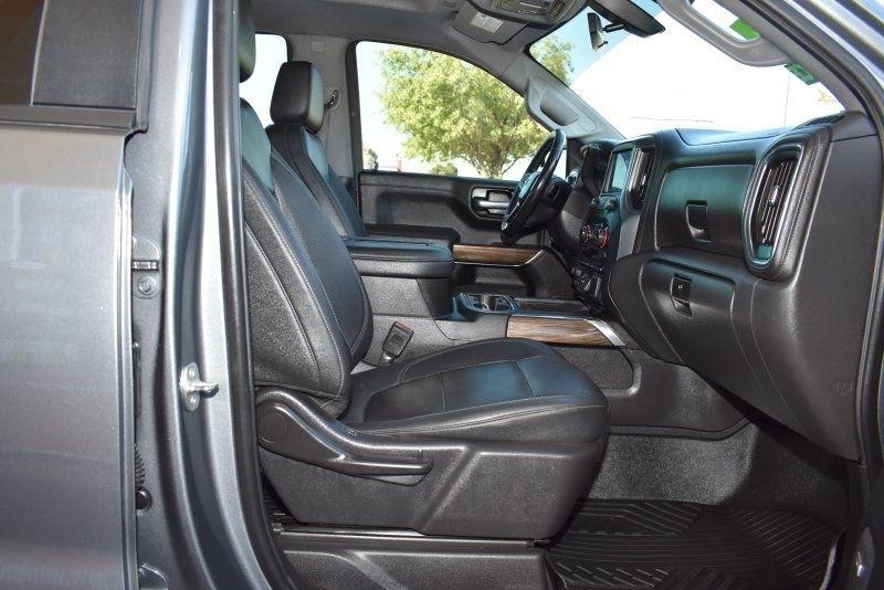 Chevrolet Silverado 1500 4WD Crew Cab 147" RST 2021