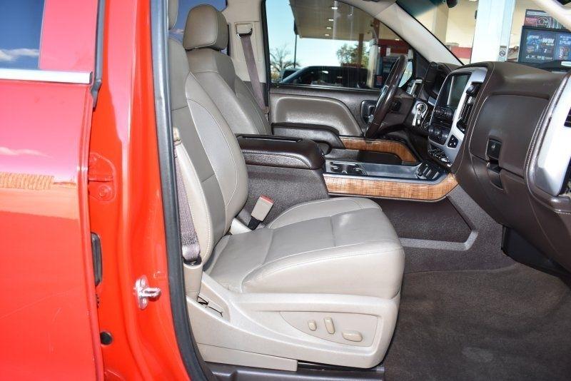 GMC Sierra 1500 4WD Crew Cab 143.5" SLT 2017
