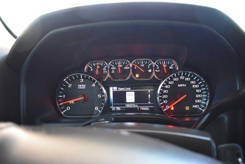 GMC Sierra 1500 4WD Crew Cab 143.5" SLT 2017