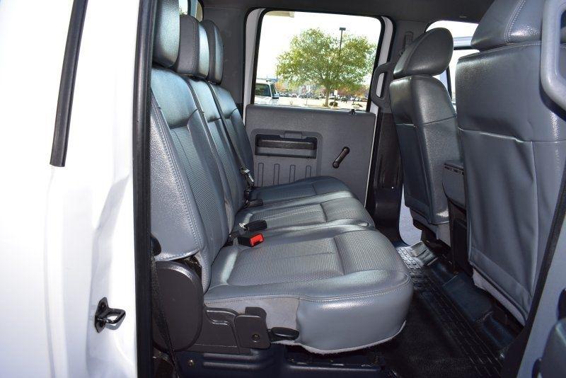 Ford Super Duty F-250 SRW 4WD Crew Cab 156" Platinum 2013