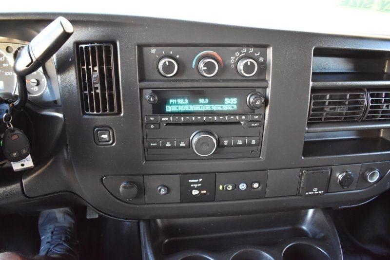 Chevrolet Express Commercial Cutaway 3500 Van 139" 2020