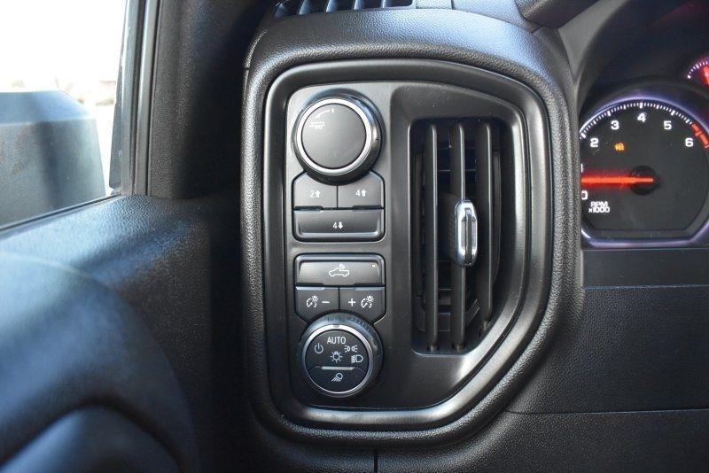 Chevrolet Silverado 2500HD 4WD Crew Cab 172" Work Truck 2023