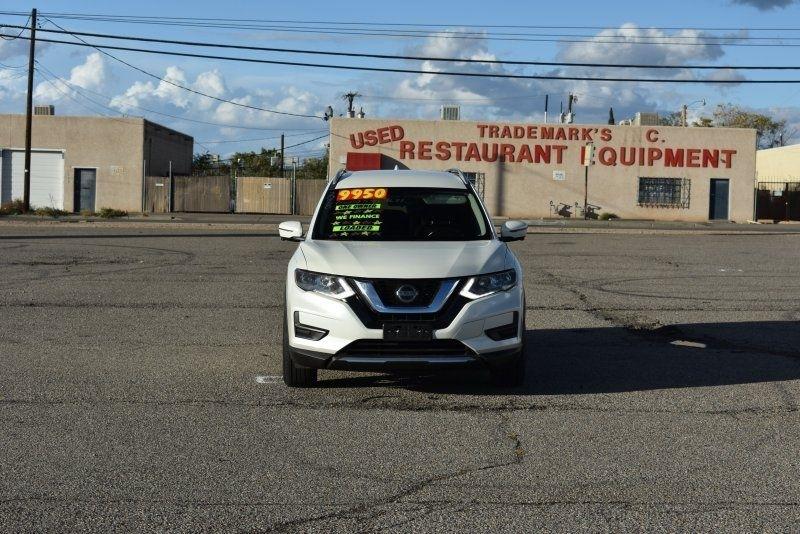 Nissan Rogue FWD SV 2018