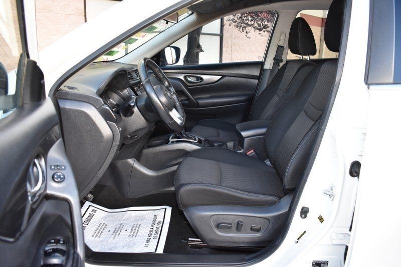 Nissan Rogue FWD SV 2018