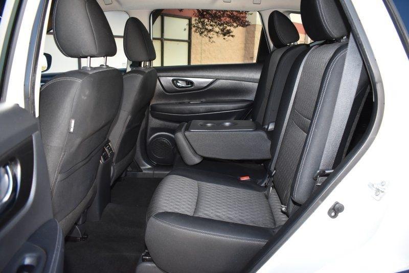 Nissan Rogue FWD SV 2018