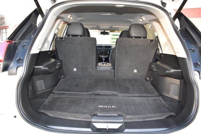 Nissan Rogue FWD SV 2018
