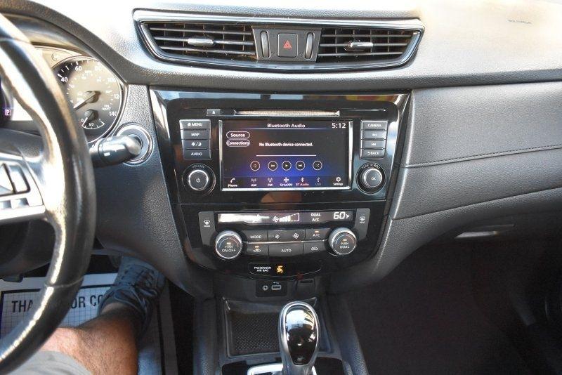 Nissan Rogue FWD SV 2018