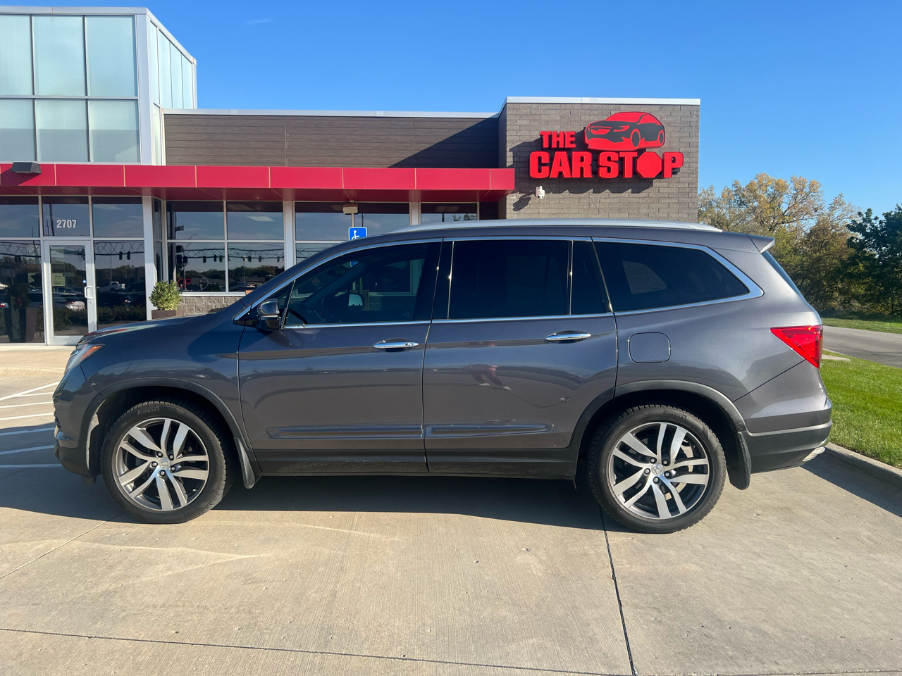2016 Honda Pilot AWD 4dr Elite w/RES & Navi