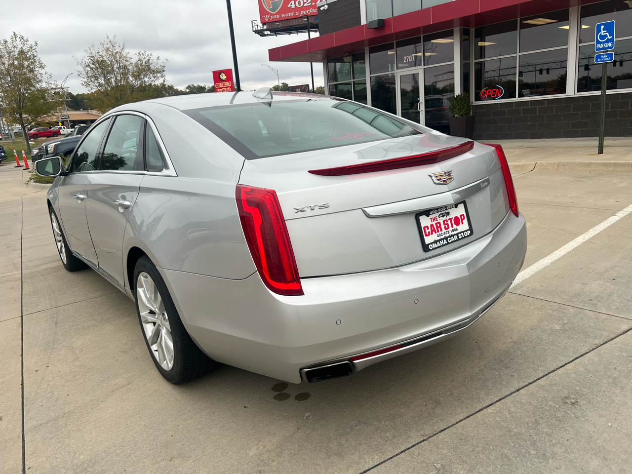Cadillac XTS 4dr Sdn Luxury FWD 2017 Cadillac XTS 4dr Sdn Luxury FWD 2017