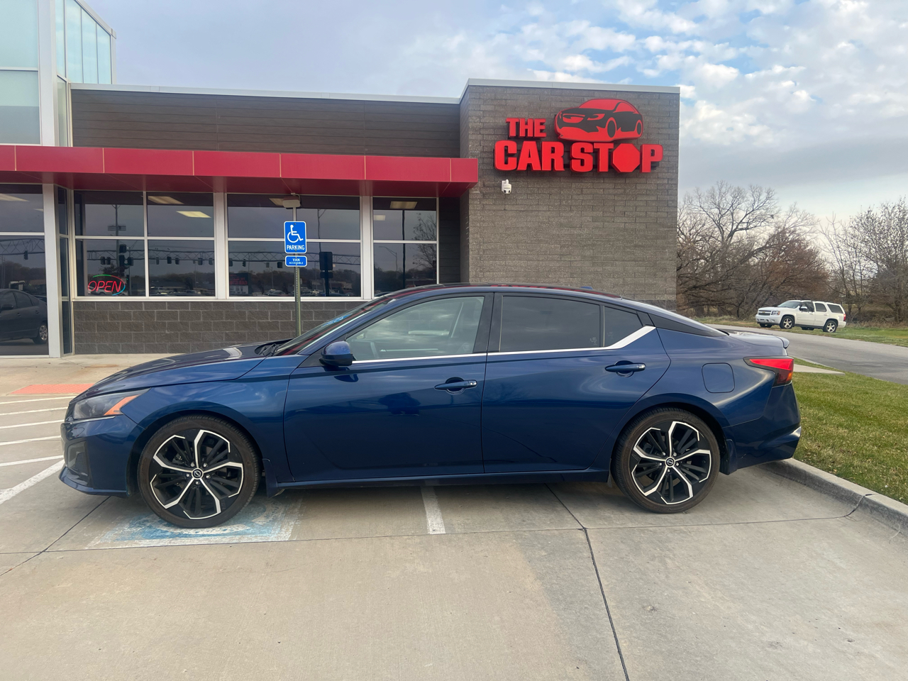 Nissan Altima 2.5 SR Sedan 2023