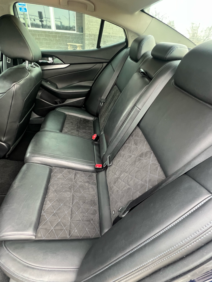 Nissan Maxima SR 3.5L 2017