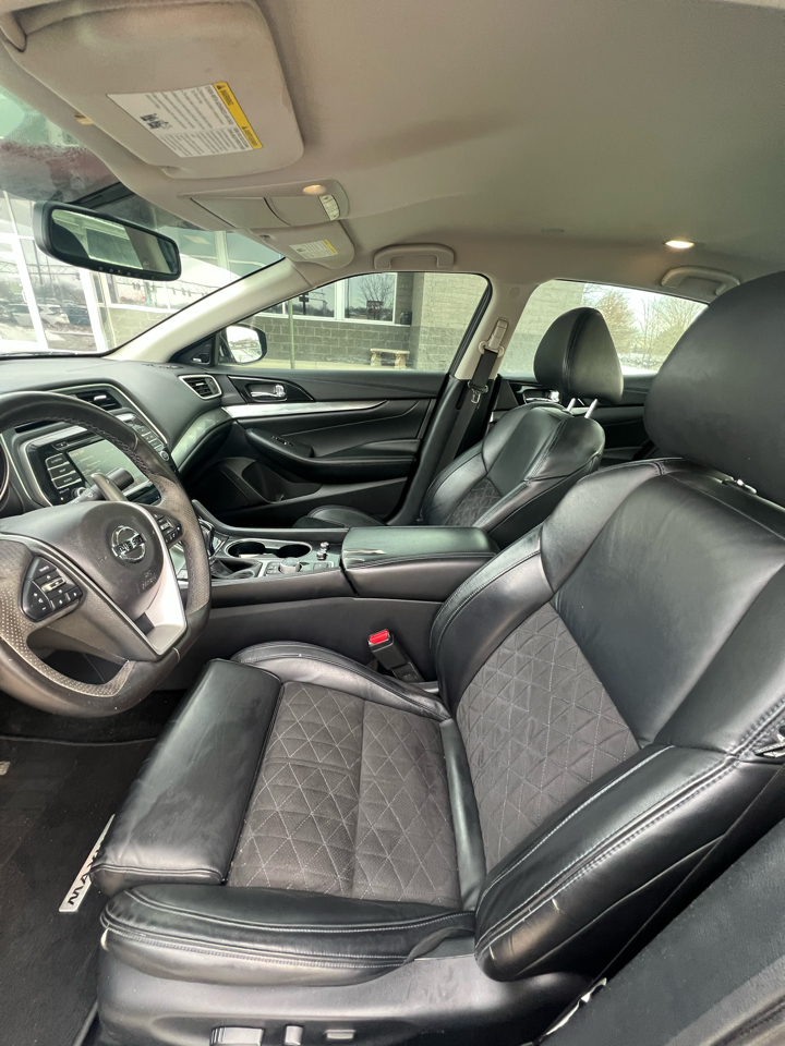 Nissan Maxima SR 3.5L 2017