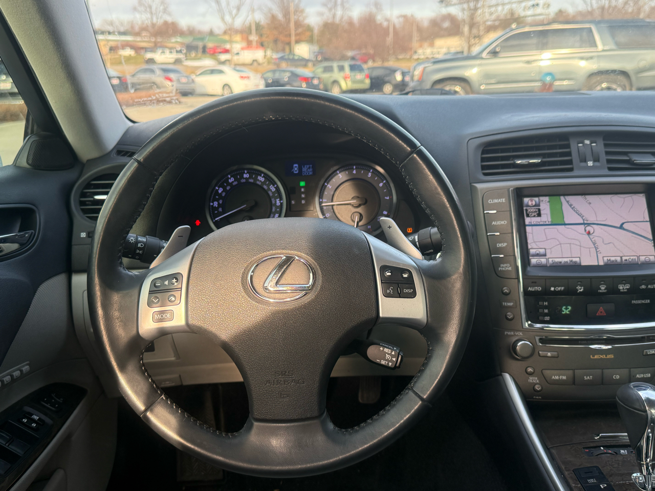 Lexus IS 350 4dr Sdn AWD 2011