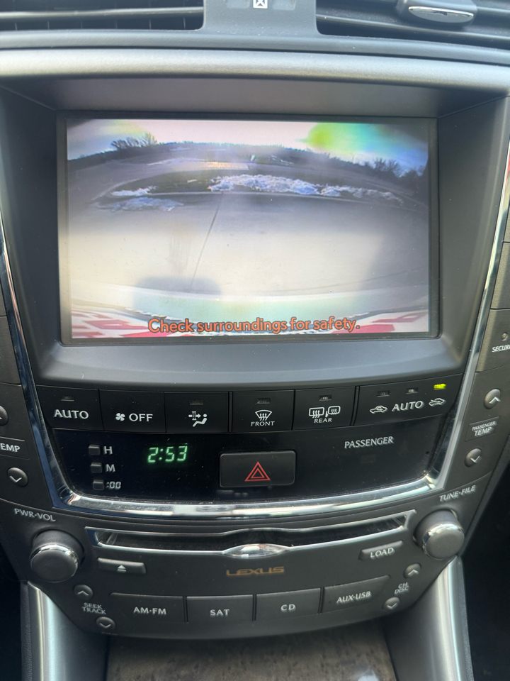 Lexus IS 350 4dr Sdn AWD 2011