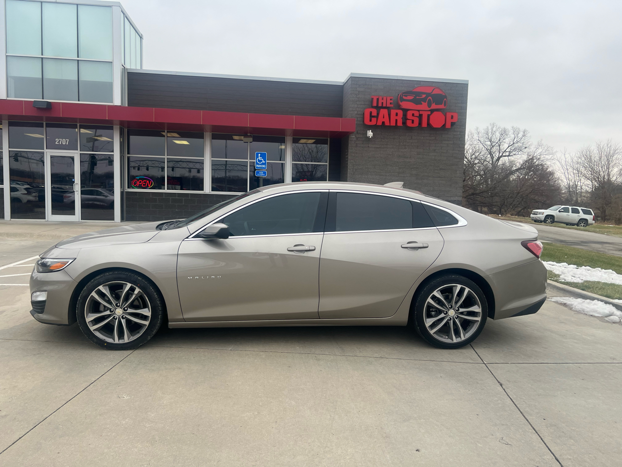 2022 Chevrolet Malibu 4dr Sdn LT