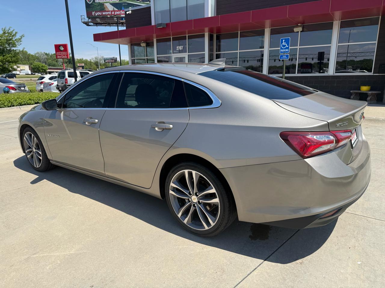 Chevrolet Malibu 4dr Sdn LT 2022