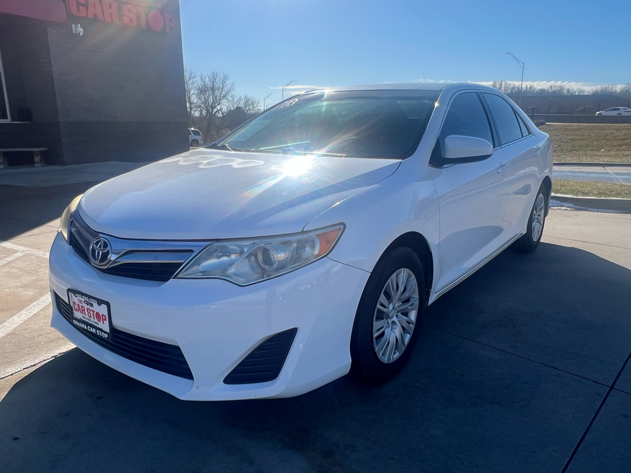2013 Toyota Camry LE's photo