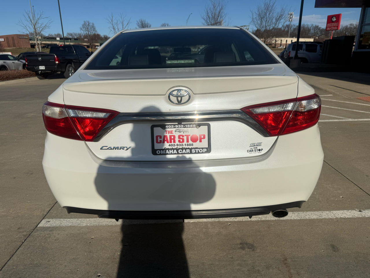 Toyota Camry XLE Auto (Natl) 2017