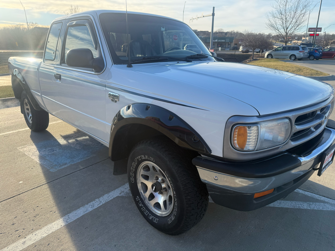 Mazda B-Series 4WD Truck Cab Plus 125" WB 4.0L V6 Auto LE 1996