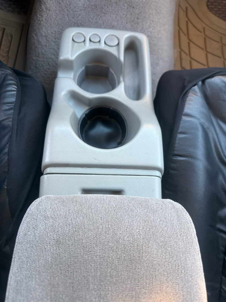 Mazda B-Series 4WD Truck Cab Plus 125" WB 4.0L V6 Auto LE 1996