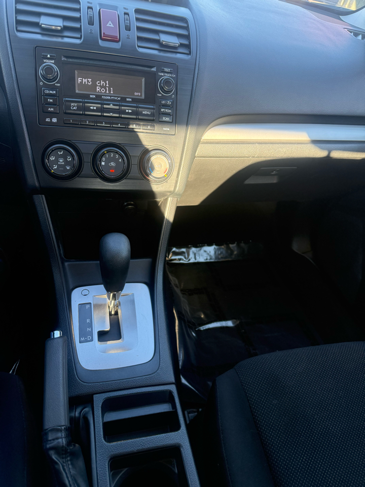 Subaru Impreza Sedan 4dr Auto 2.0i Premium 2014