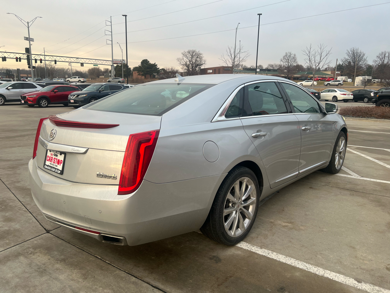 Cadillac XTS 4dr Sdn Luxury AWD 2013