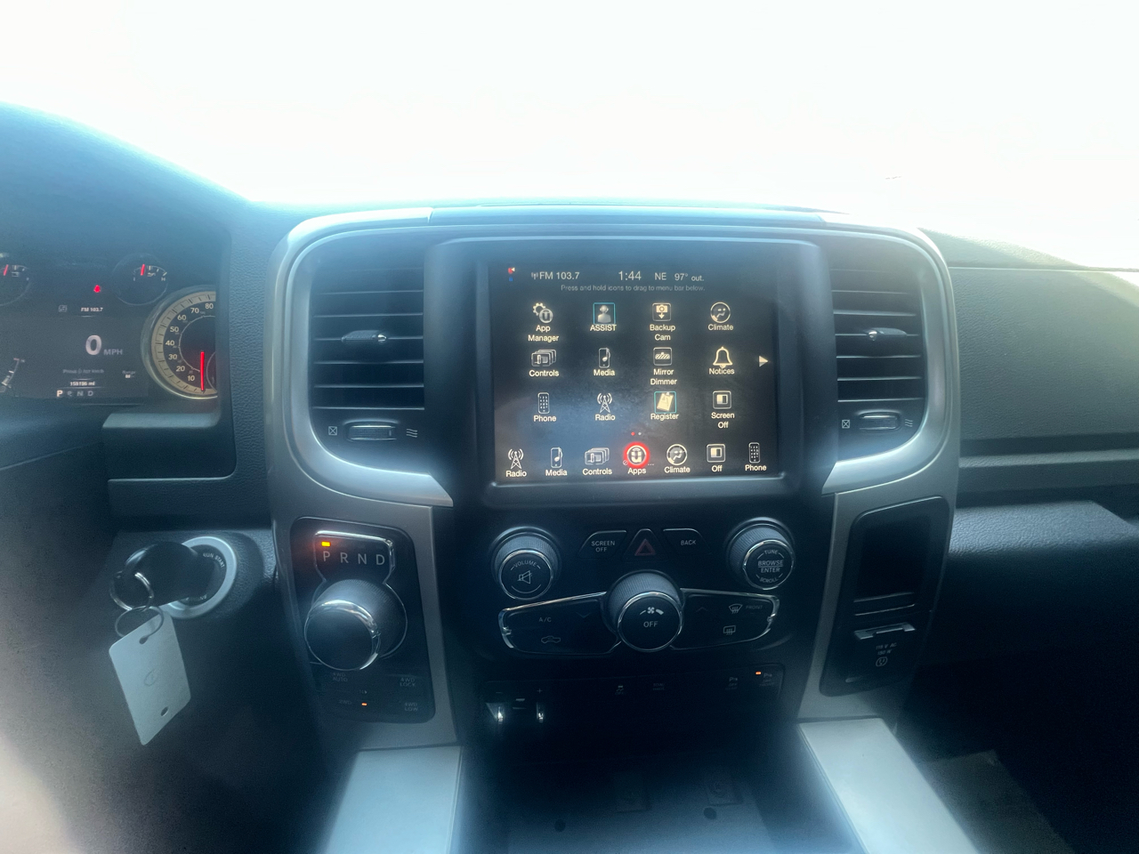 RAM 1500 4WD Crew Cab 140.5" Big Horn 2016
