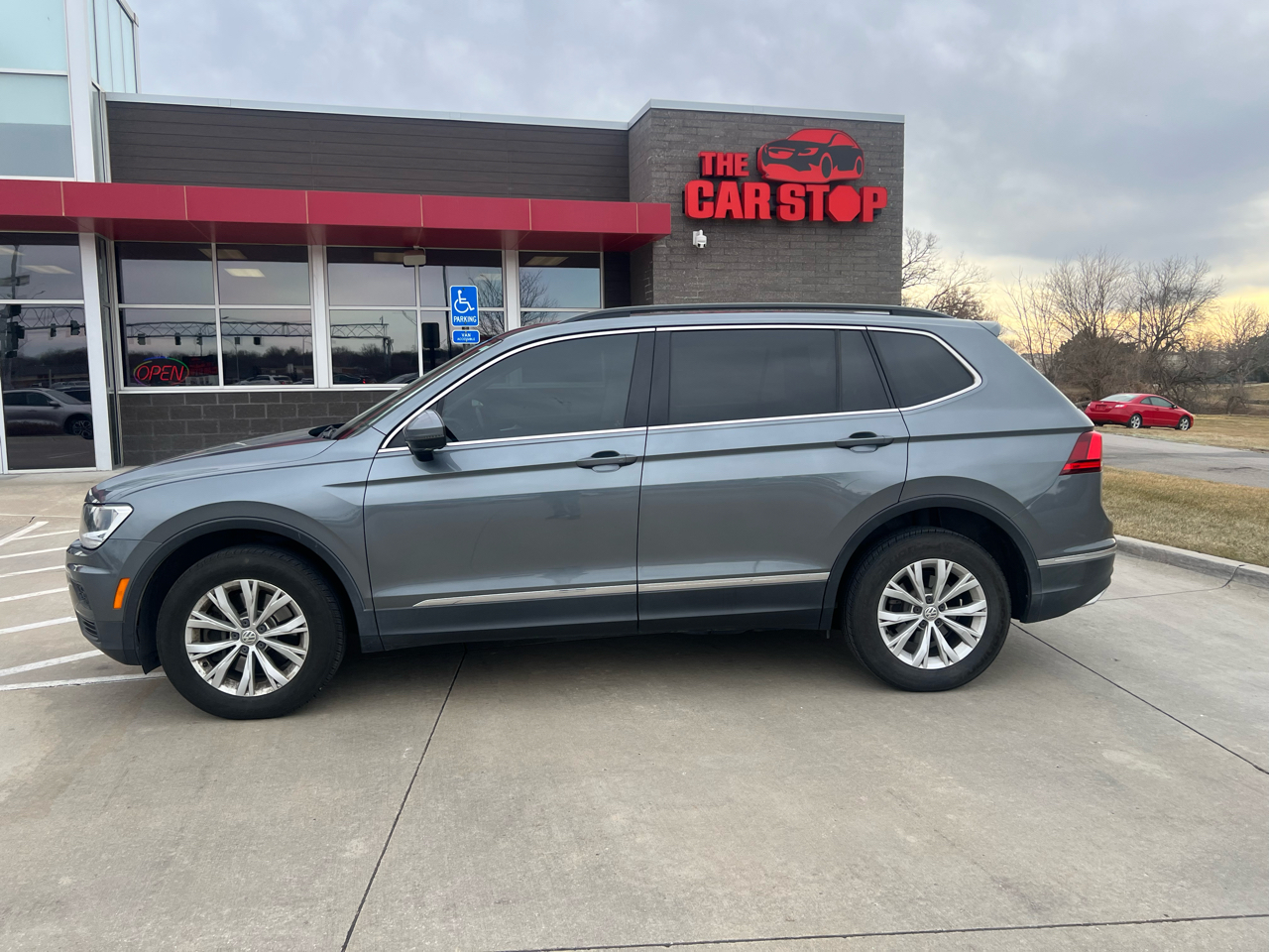 Volkswagen Tiguan 2.0T SEL 4MOTION 2018