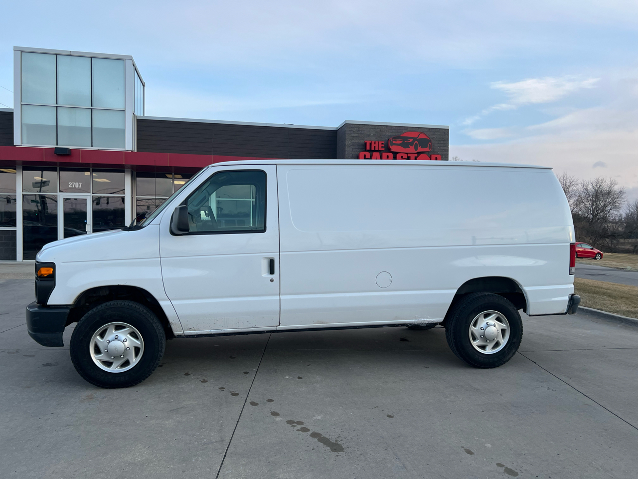 2011 Ford Econoline Cargo Van E-350 Super Duty Commercial