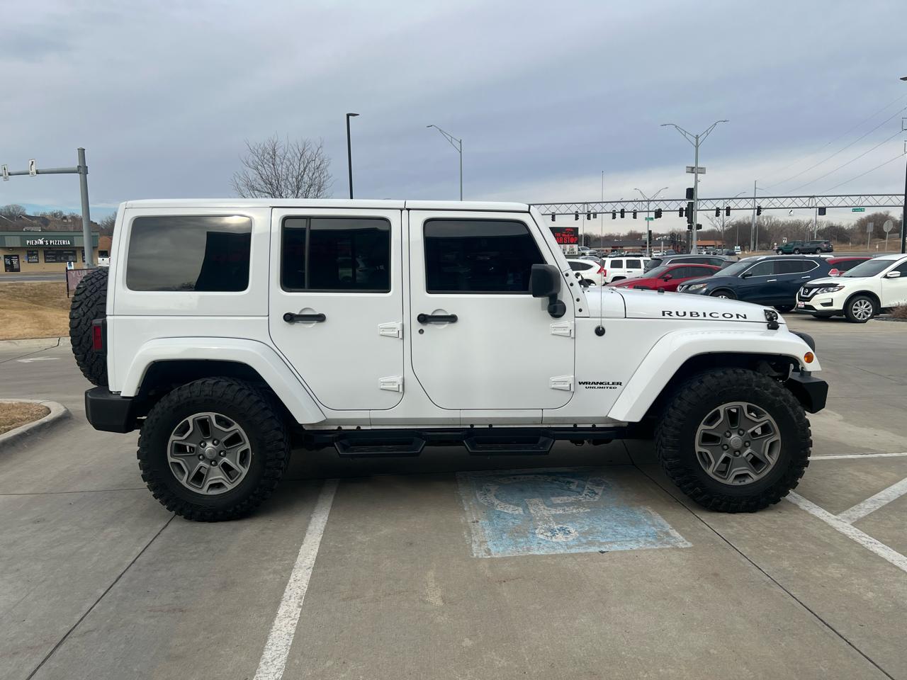 Jeep Wrangler Unlimited 4WD 4dr Rubicon 2014