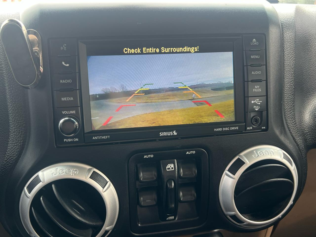 Jeep Wrangler Unlimited 4WD 4dr Rubicon 2014