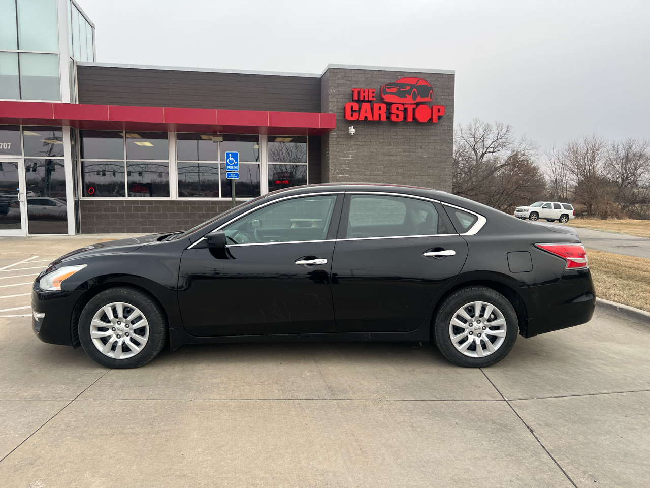 2015 Nissan Altima 4dr Sdn I4 2.5 S