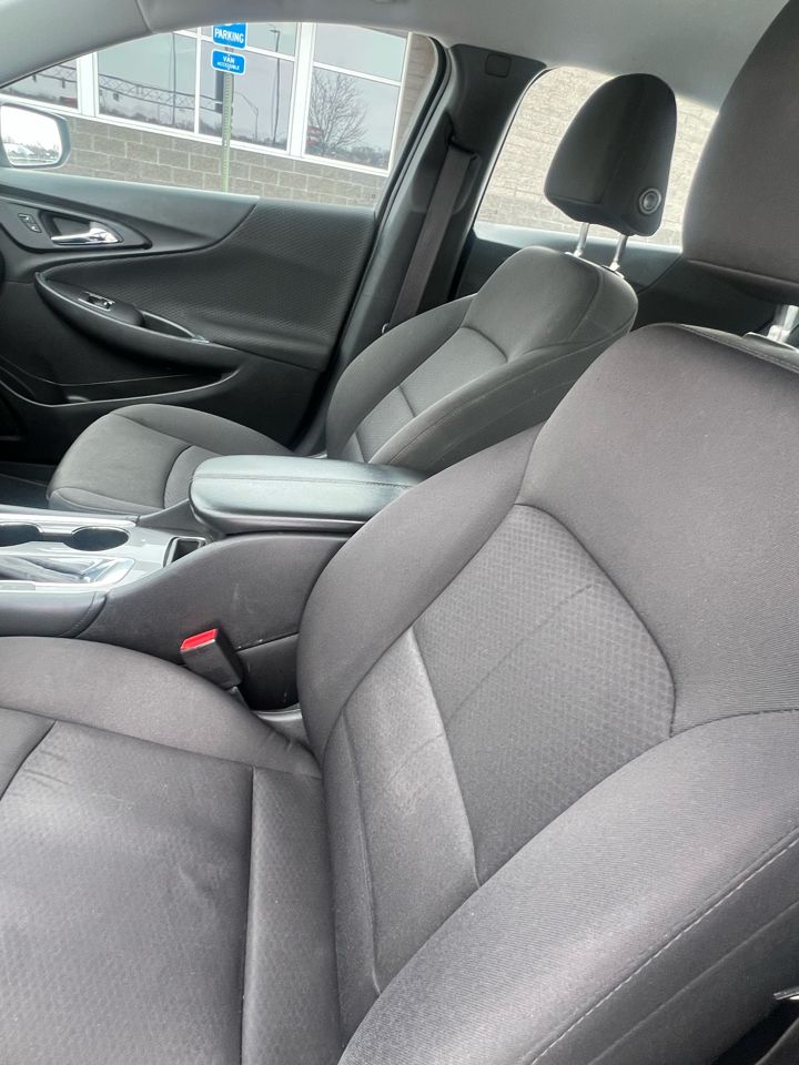 Chevrolet Malibu 4dr Sdn LT w/1LT 2018