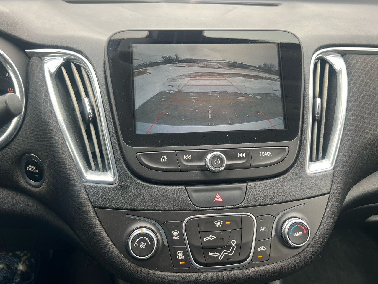 Chevrolet Malibu 4dr Sdn LT w/1LT 2018