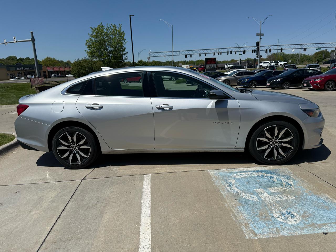 Chevrolet Malibu 4dr Sdn LT w/1LT 2018