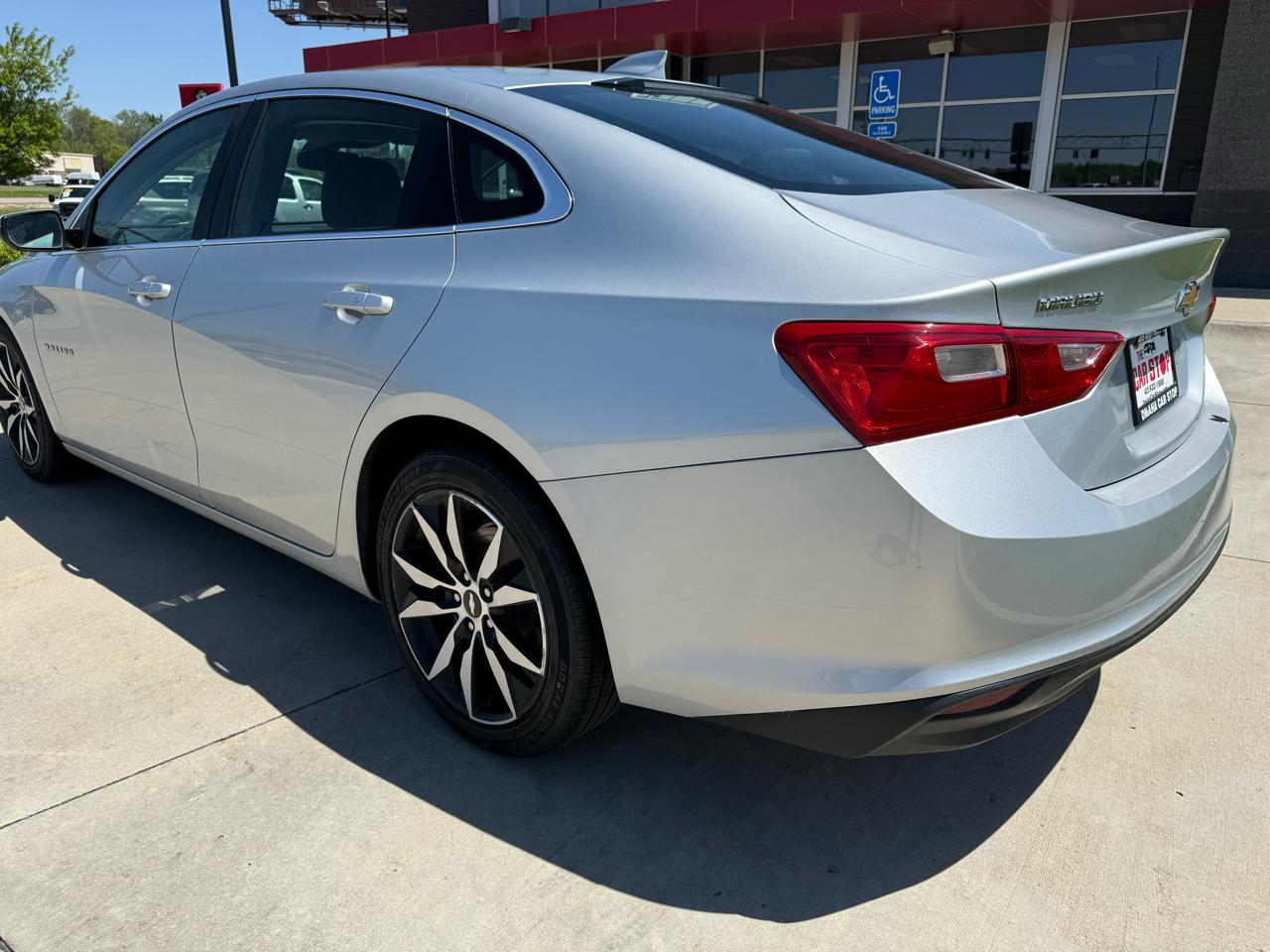 Chevrolet Malibu 4dr Sdn LT w/1LT 2018
