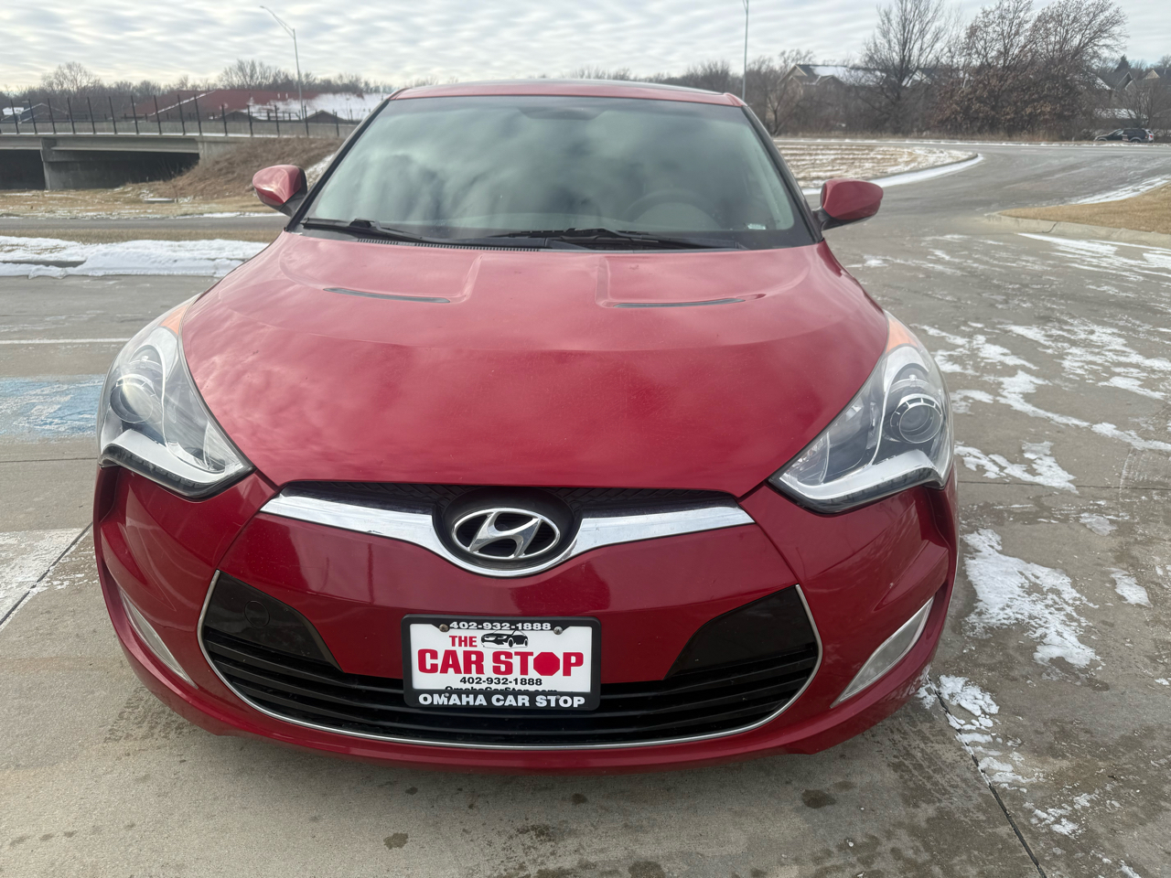 Hyundai Veloster 3dr Cpe Auto w/Gray Int 2012