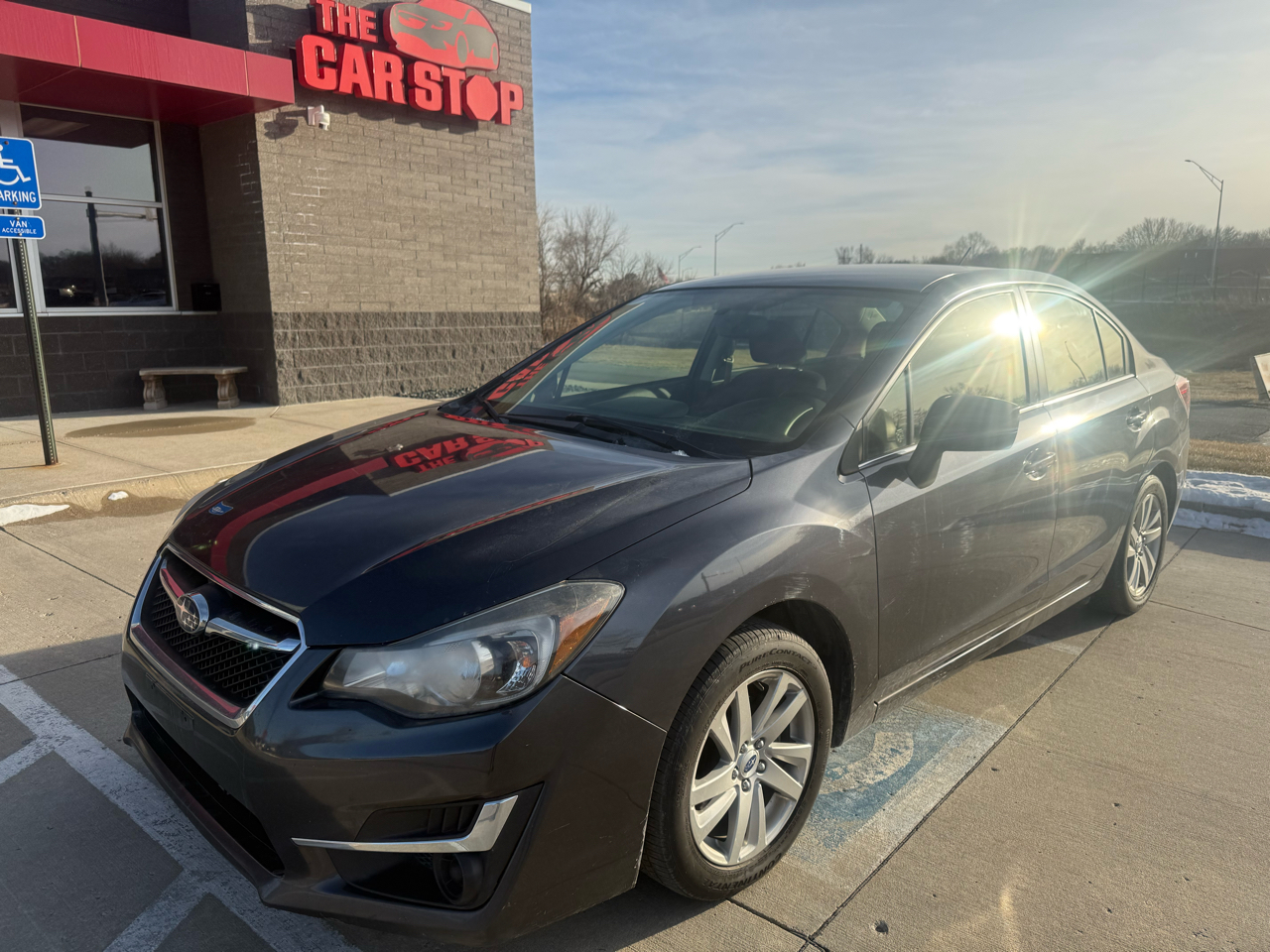 Subaru Impreza Sedan 4dr CVT 2.0i Premium 2016