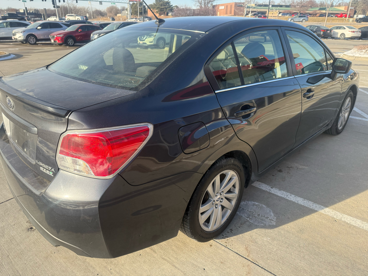 Subaru Impreza Sedan 4dr CVT 2.0i Premium 2016