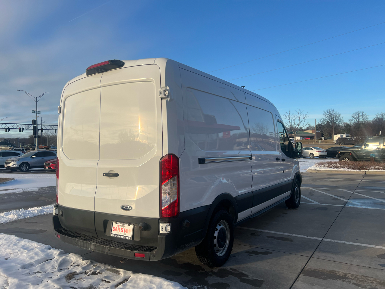 Ford Transit Van T-250 148" Med Rf 9000 GVWR Sliding RH Dr 2019