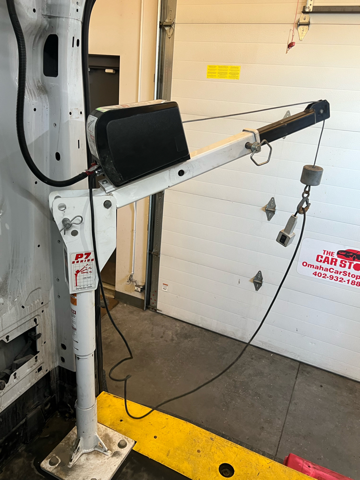 Ford Transit Van T-250 148" Med Rf 9000 GVWR Sliding RH Dr 2019