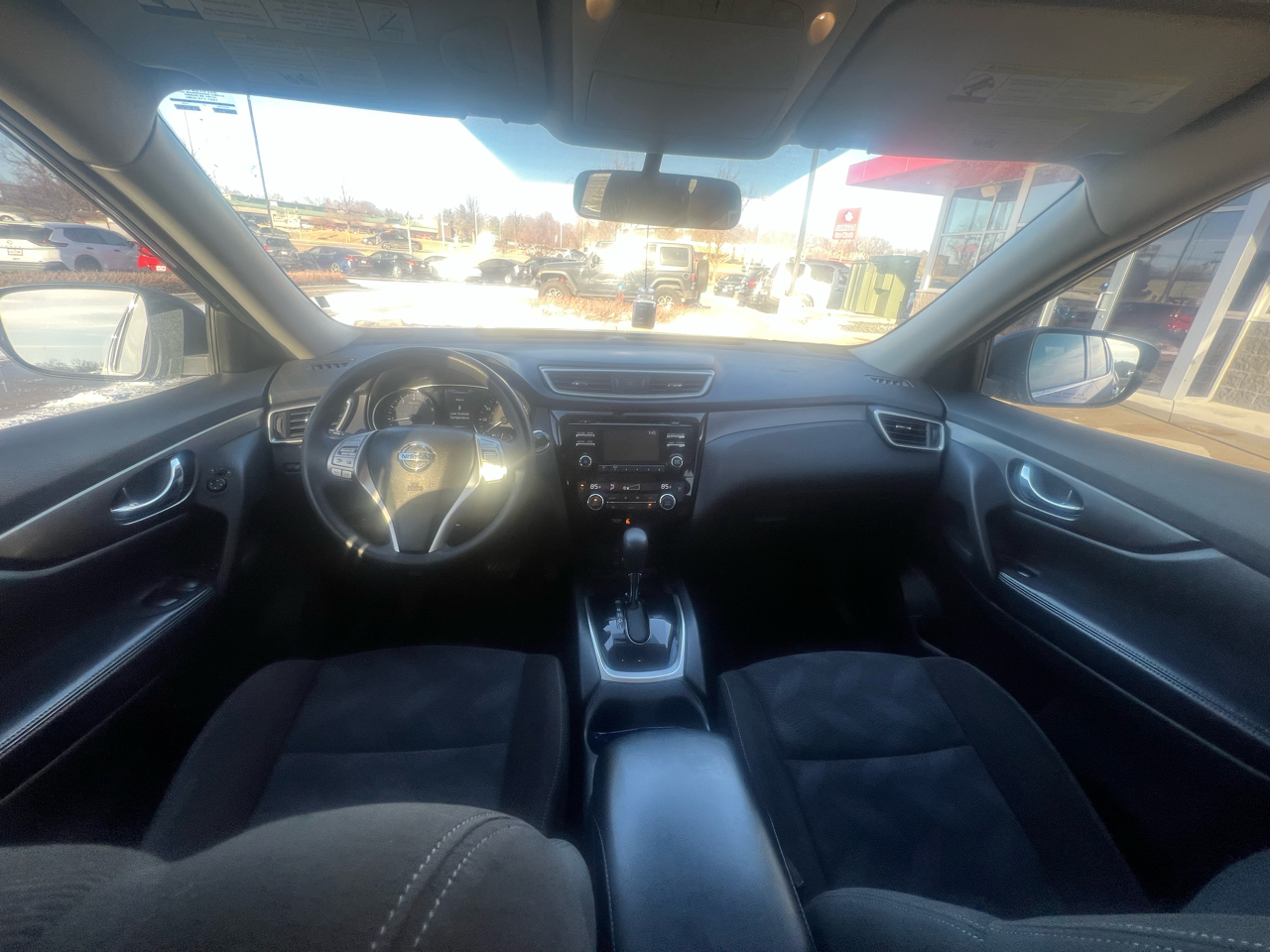 Nissan Rogue AWD 4dr SV 2015