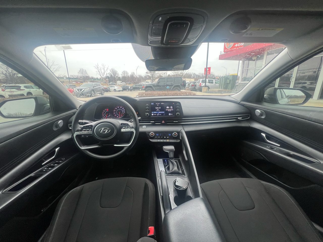 Hyundai Elantra SEL IVT *Ltd Avail* 2021