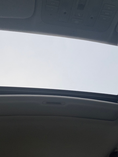 Acura RL 4dr Sdn (Natl) 2009