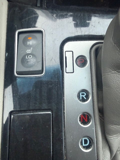 Acura RL 4dr Sdn (Natl) 2009