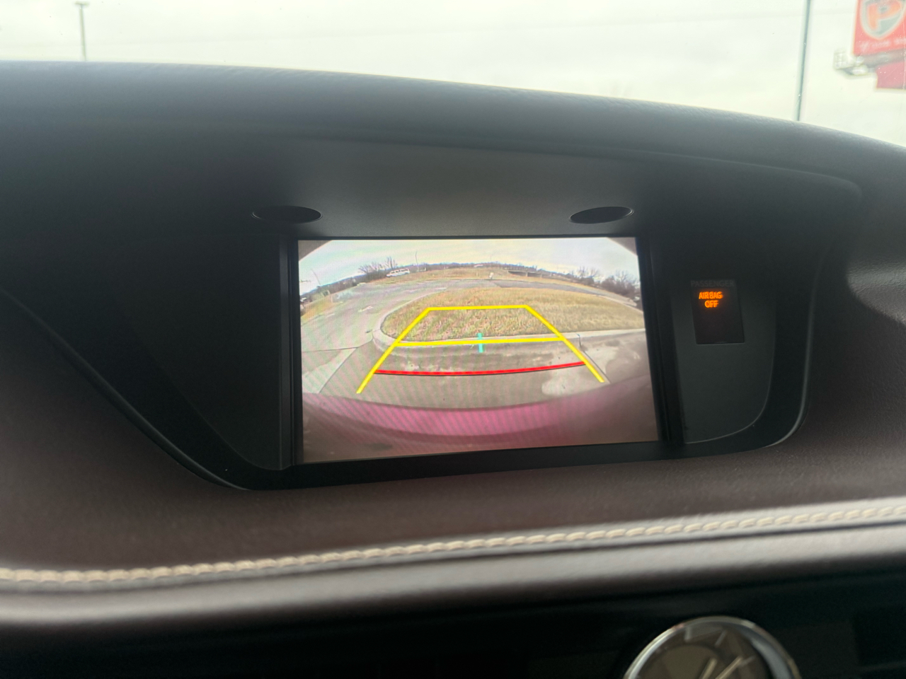 Lexus ES ES 350 FWD 2017