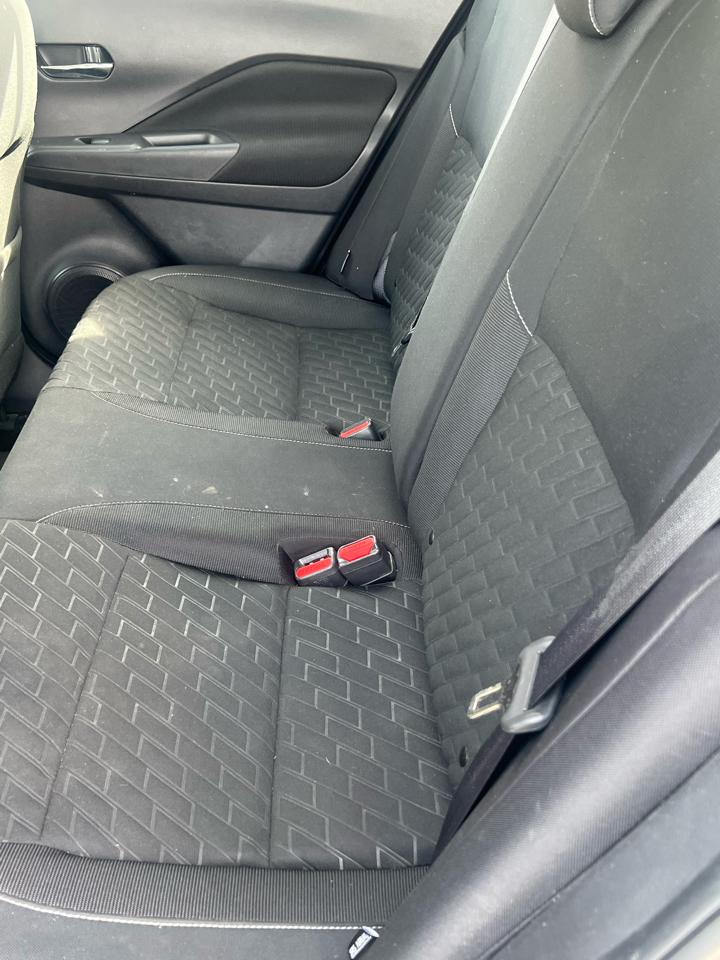 Nissan Kicks SV FWD 2022