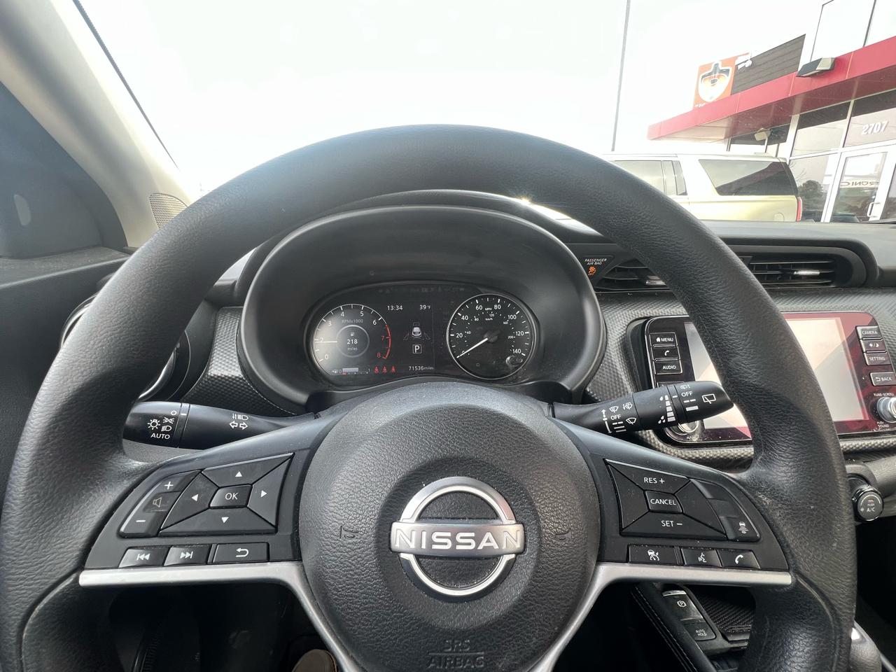 Nissan Kicks SV FWD 2022