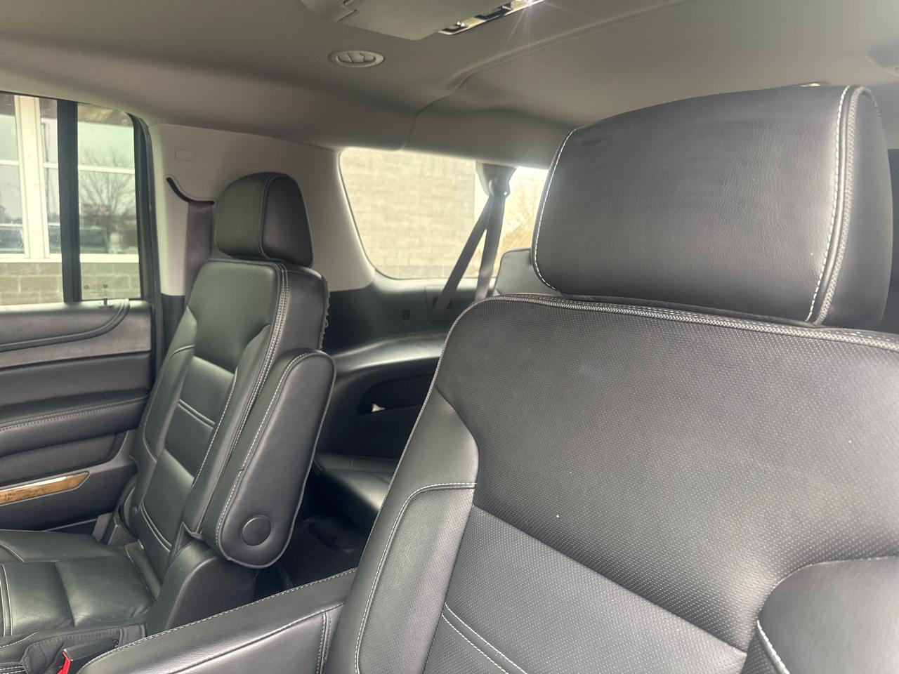 GMC Yukon XL 4WD 4dr Denali 2017